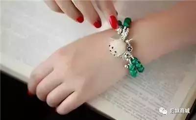 十二星座幸运手串和12星座精品手串哪个更受欢迎？