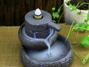 10．碗形装饰物