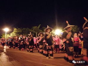 白族火把节——灯火仪式中的色彩与装束