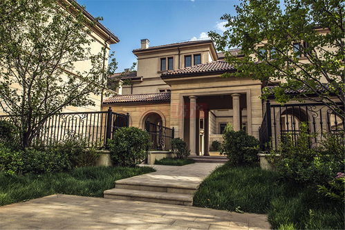 朝南别墅南面有高架的风水影响解析