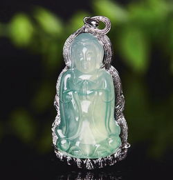 梦到捡到纯银包边翡翠观音，这翡翠观音的寓意是什么？