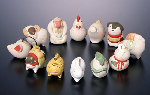 流年入梦对应哪个生肖？佩戴生肖吊坠能否化解流年影响？