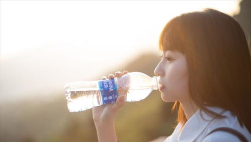 将‘不拘一格’打一生肖，这个生肖是哪一个呢？