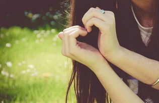 十二星座女生注定会跟哪个星座谈一场逃不掉的恋爱呢？