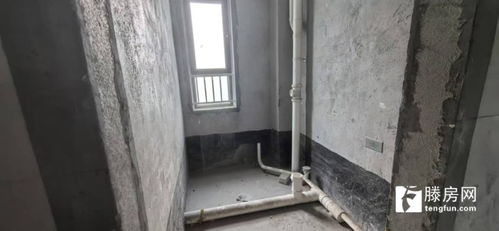 在墙根处开个门，这样的风水布局合适吗？