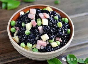 1．乌米饭：杭州特有的绿色谷物加工技艺