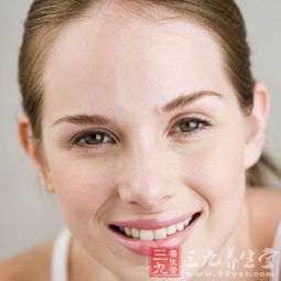 1. 额头痤疮与精神压力