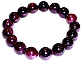 石榴这玩意儿在风水里到底有啥用？看完笑死你！