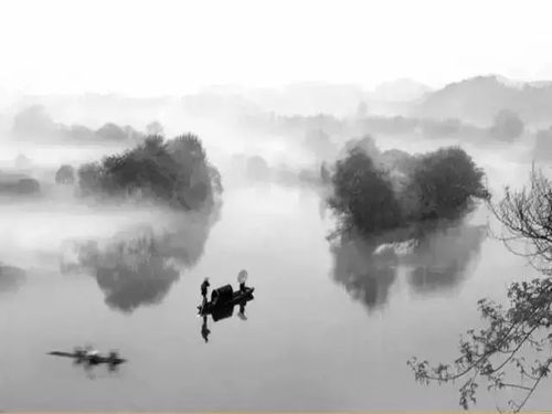 二、 长寿日柱的典型特征及其正向作用机制