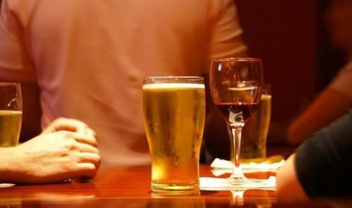 哪些星座男不抽烟不喝酒也不应酬，生活简单？