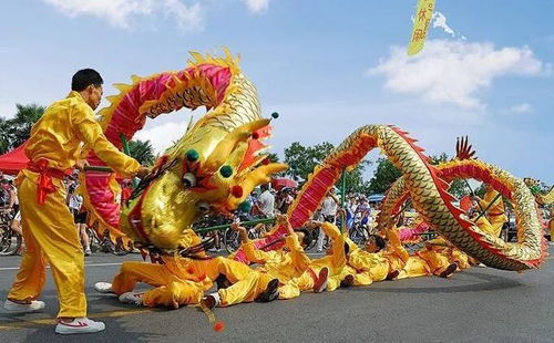 舞龙：图腾信仰与民族精神的动态呈现