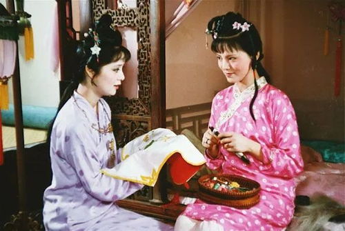 观音灵签鸳鸯飞入凤凰窝是什么意思？在线观看观音灵签有哪些解读？