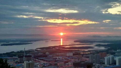 一、 抚远旅游市场现状：乱花渐欲迷人眼