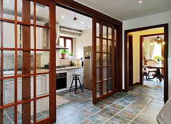 农村厨房洗澡间风水如何布局，推拉隔断安装合适吗？