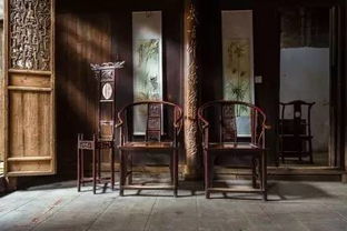 三、 文学艺术创作中的月夜意象：营造氛围与引发思考