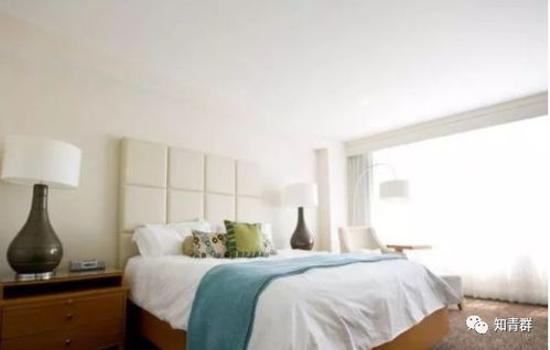 五、  床头摆放鲜花：浪漫情调与潜在桃花劫的博弈