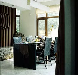 1. 会议室方位及入口设计的细致安排