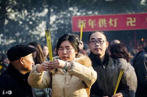 1981年出生的女性，命运中注定会有二次婚姻吗？