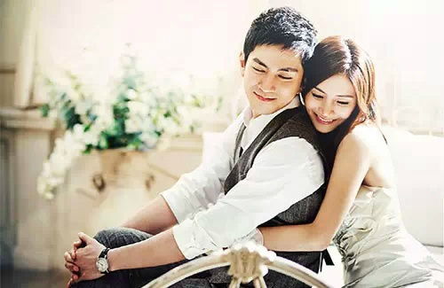 生肖文化的深层影响及爱情观构建