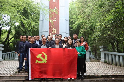 建禄格归禄女命在婚姻和事业上有哪些独特表现？这种命格是好是坏？