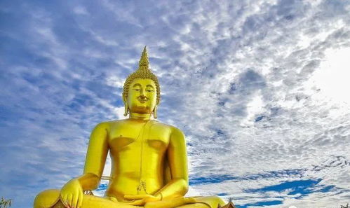 拜观音时，样云上梦观音菩萨，我必须正对着菩萨才能虔诚拜拜吗？