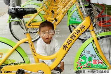 c) 租自行车——环保又省钱， 不过要防止被偷