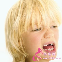 男人梦见牙齿摇晃没掉预示着什么？