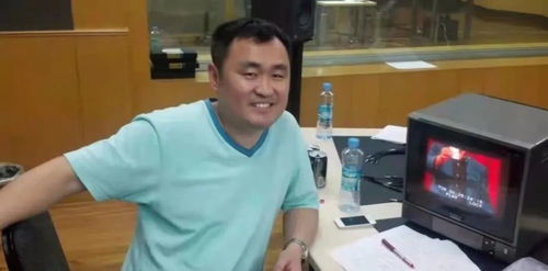 一、 夜半钟声与镜中人：命运之谜的国学解读