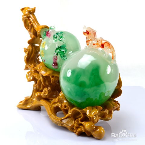 3、 水晶球：聚财纳福的现代迷思