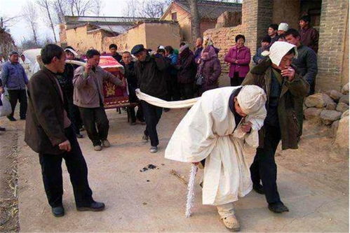 ：吉服丧服的古老禁忌与现代遗忘