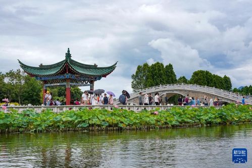 凤凰古城：文化小众游