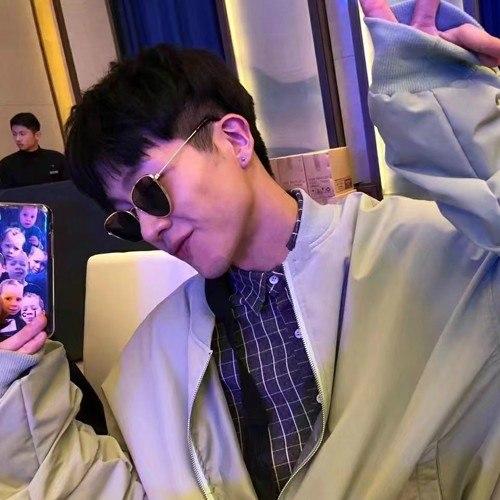男孩名字叫  竣什么霸气一点 ？有哪些好的推荐呢 ？这里有一些参考建议供您选择参考：比方说可以取名叫：™ 均竣 , ™ 诗竣 , ™ 文竣 ,  ™ 竣翔 ,  ™ 英竣 ,  ™ 成竣 ,  ™ 泊竣 ,昂竣, ™ 棕竣 ,汶竣, ™ ……