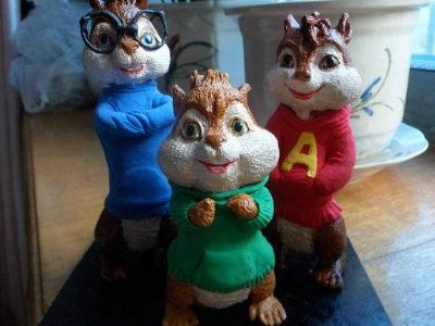 属狗和96年属鼠的人能成为母子或配偶吗？他们的婚配意味着什么？