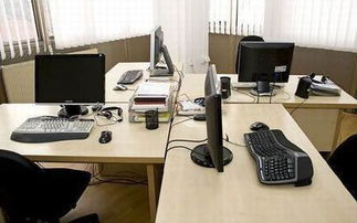 3. 避免电梯口、 厕所下及屋形不规则处设立办公室