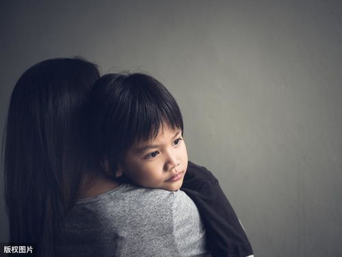 水瓶座男生为何总是喜欢和我打闹，这种行为背后有什么原因？