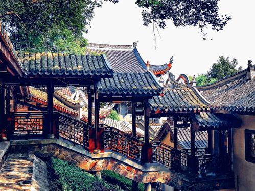 岳麓山旅游攻略大全：一场说走就走的混乱之旅