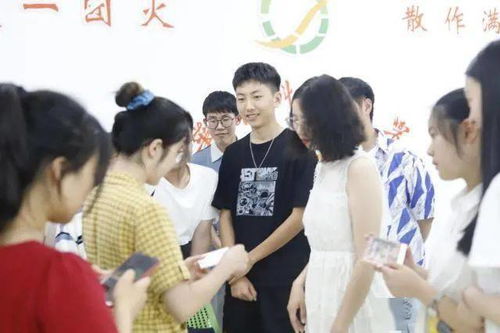 歌声之近：一种缓慢缓慢逼近的危机