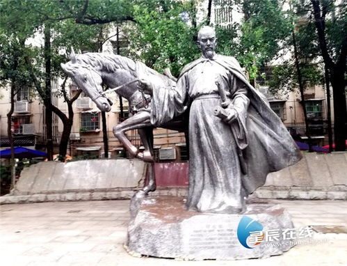 购物：反正者阝是义乌小商品 (还不如去超市)