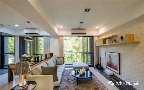 第三章：形态美学与结构禁忌的深度剖析