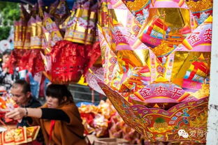 1. 香烛：喜庆吉祥之象征