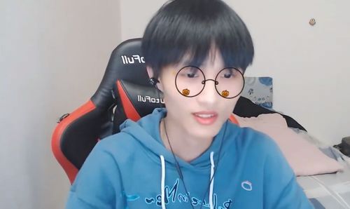 夜刀神文森特八字分析具体如何解读？