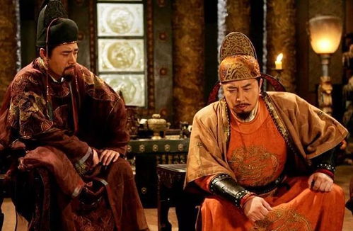 一、 身世与即位过程中的制度性约束