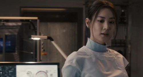 二、 相对于同期女性群体角色群像中的位阶解析