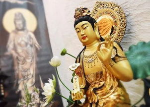 文殊菩萨发迹的传说和圣号念法是怎样的？