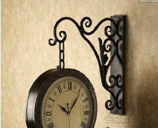 （一）办公室环境中的挂钟摆放考量