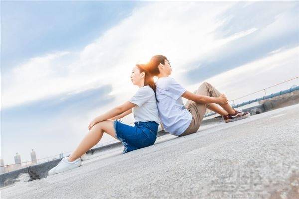 二、 婚姻关系总体态势及演进规律