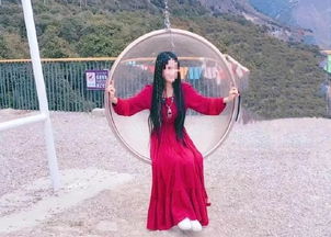 西藏高 原 ：紫 外 线 与 微凉 的 平衡 艺术