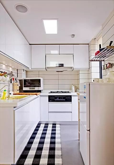 2. 五行平衡布局