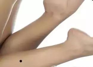 三、 社会周边环境文化底蕴语境中的符号解码