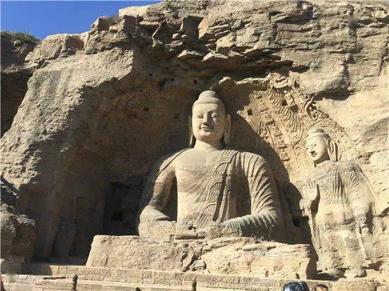 云冈石窟：北魏佛教艺术的巅峰